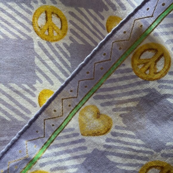 Vintage Moschino Peace + Hearts Scarf - Picture 9 of 9